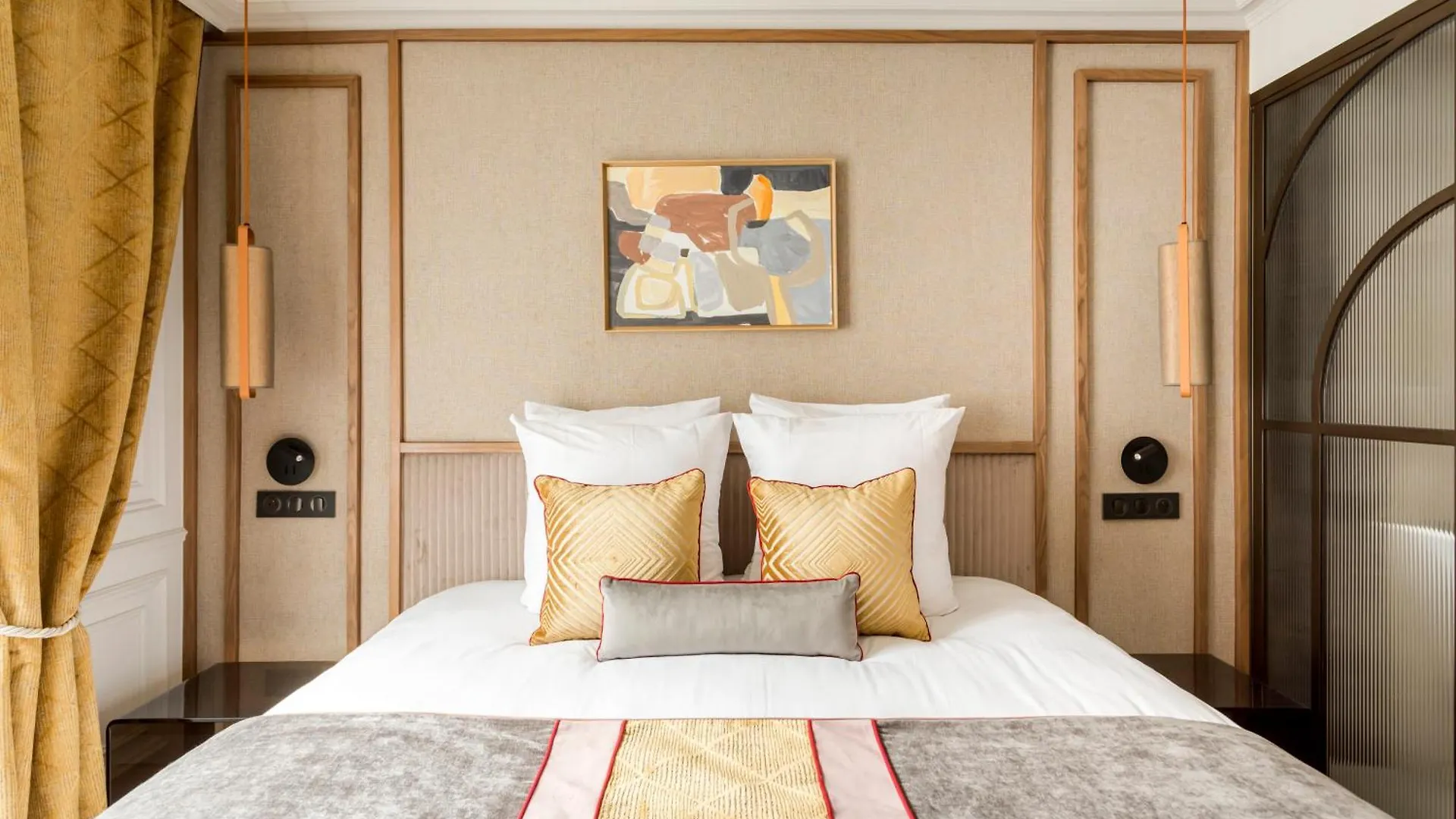 Merveil - Signature - Opera - Rougemont Iii Apartment